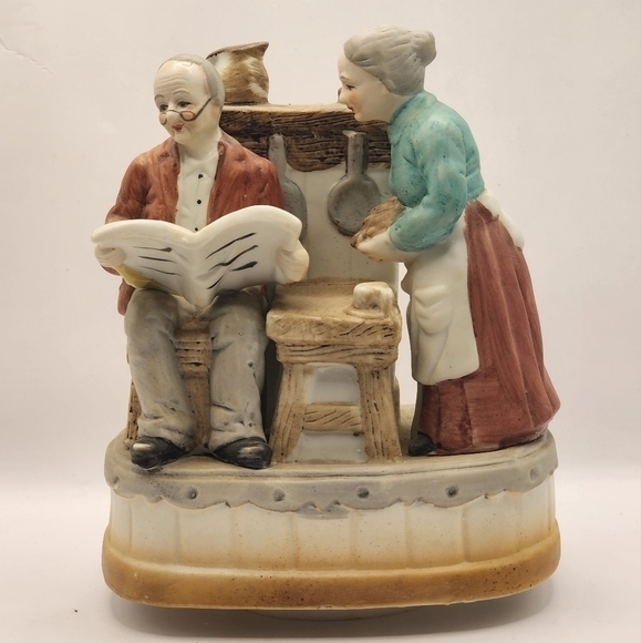 Other - Vintage Grandma And Grandpa‎ No Place Like Home Music Box